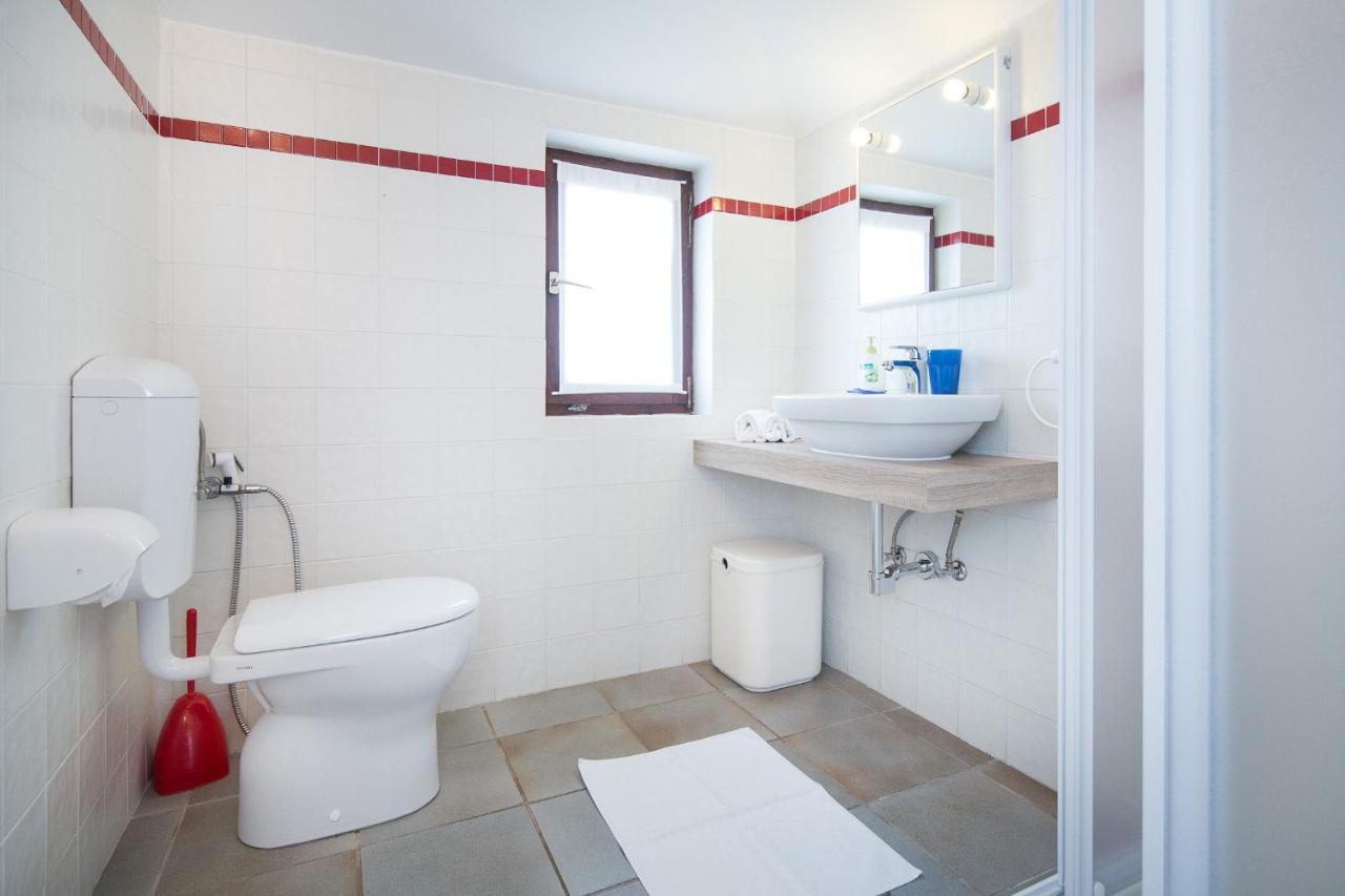 Apartman Number 9 Rovinj Bagian luar foto
