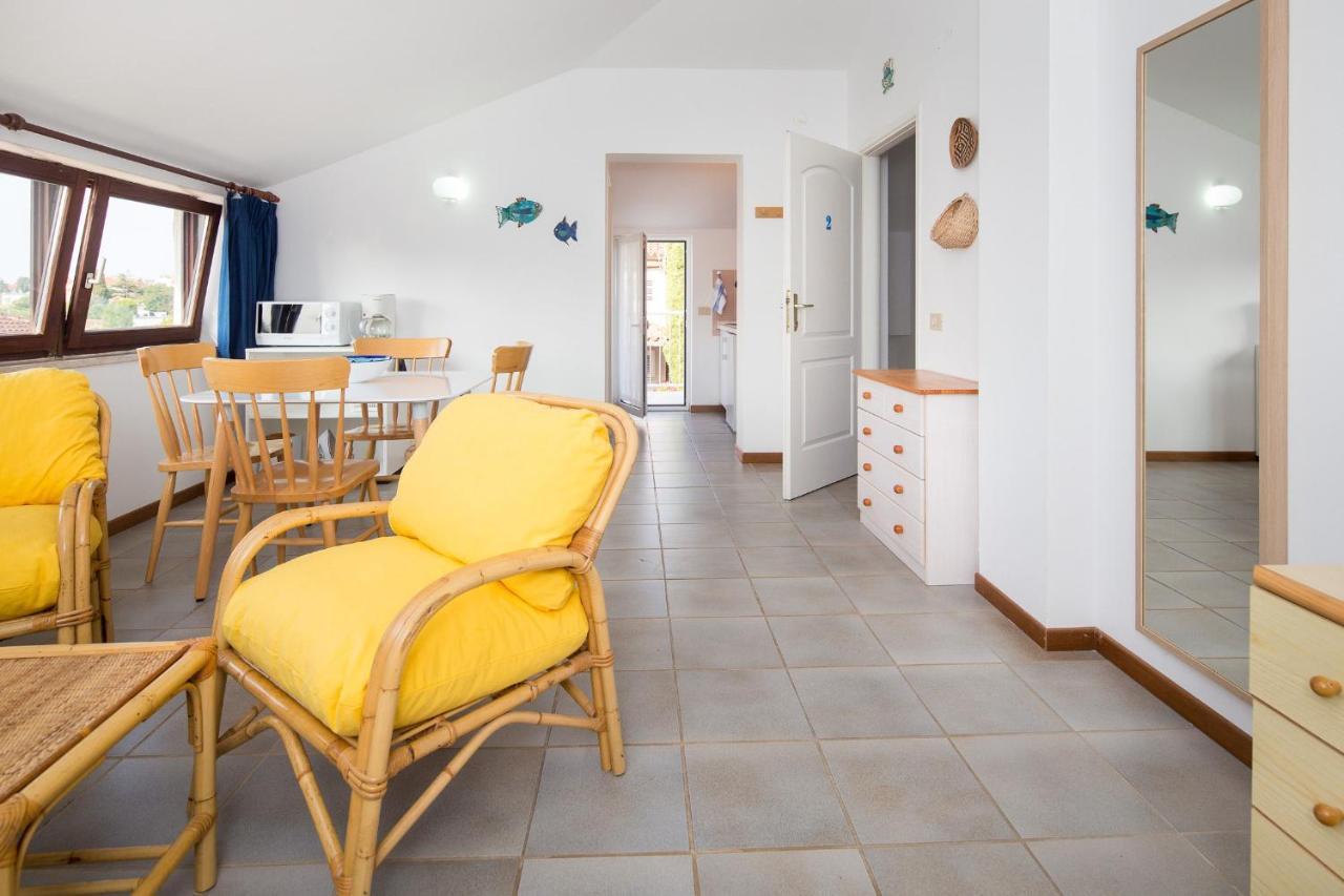 Apartman Number 9 Rovinj Bagian luar foto